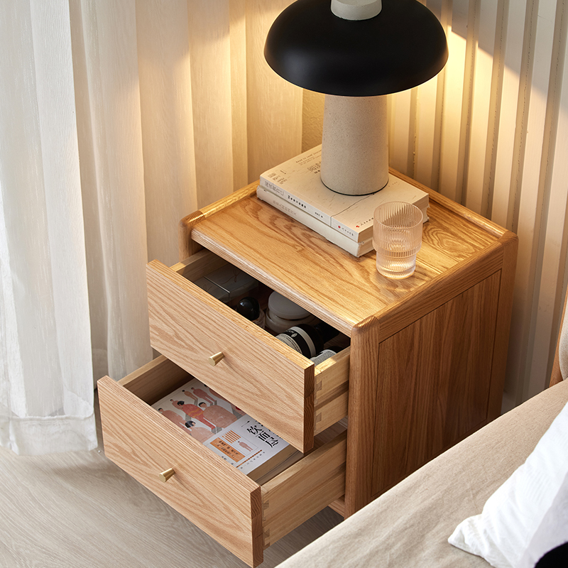 เฟอร์นิเจอร์ห้องนอนไม้โอ๊คแท้  - Solid Wood Nightstand 2 Drawers บทวิจารณ์และราคา